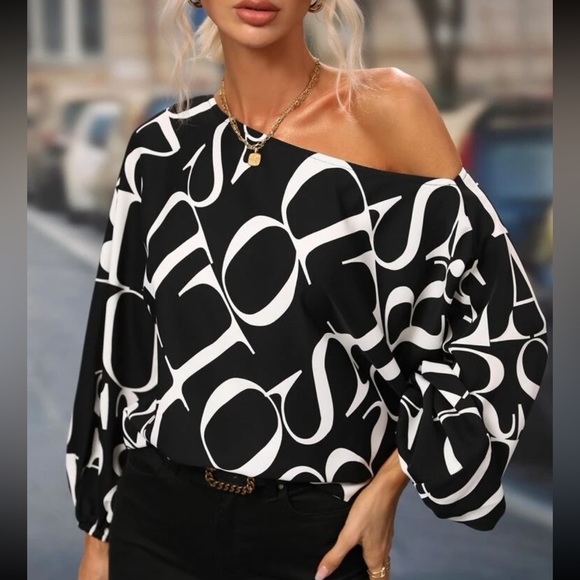 Classic Alphabet Letters Abstract Print Batwing Sleeve Top Blouse Shirt Black - Picture 1 of 11